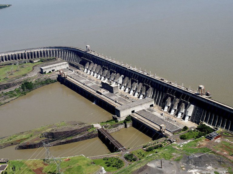 Itaipu: Brasil e paraguai anunciam acordo histórico de energia
