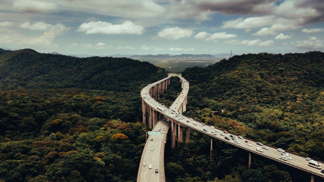 Rodovia Anchieta: obra histórica da engenharia brasileira