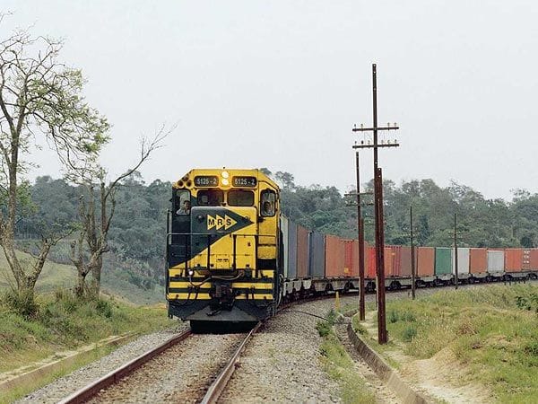 Voith e Liebherr assinam acordo de cooperação para veículos ferroviários