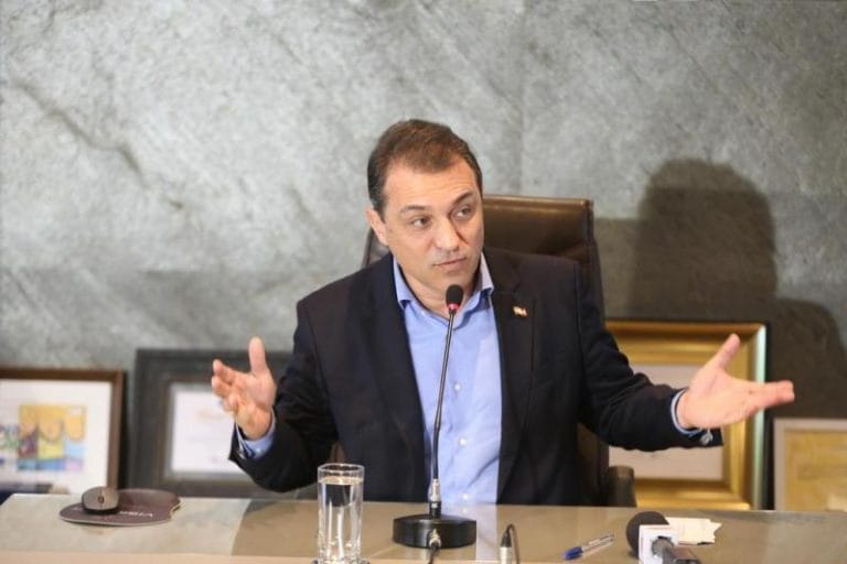 Pacote de obras anunciado pelo Estado vai começar por Chapecó e Florianópolis