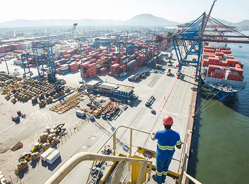 Santos Brasil antecipa expansão de 25% na capacidade dos seus terminais