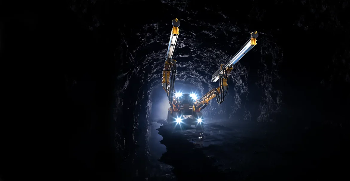 Epiroc lança carreta e equipamento de perfuração autônomos