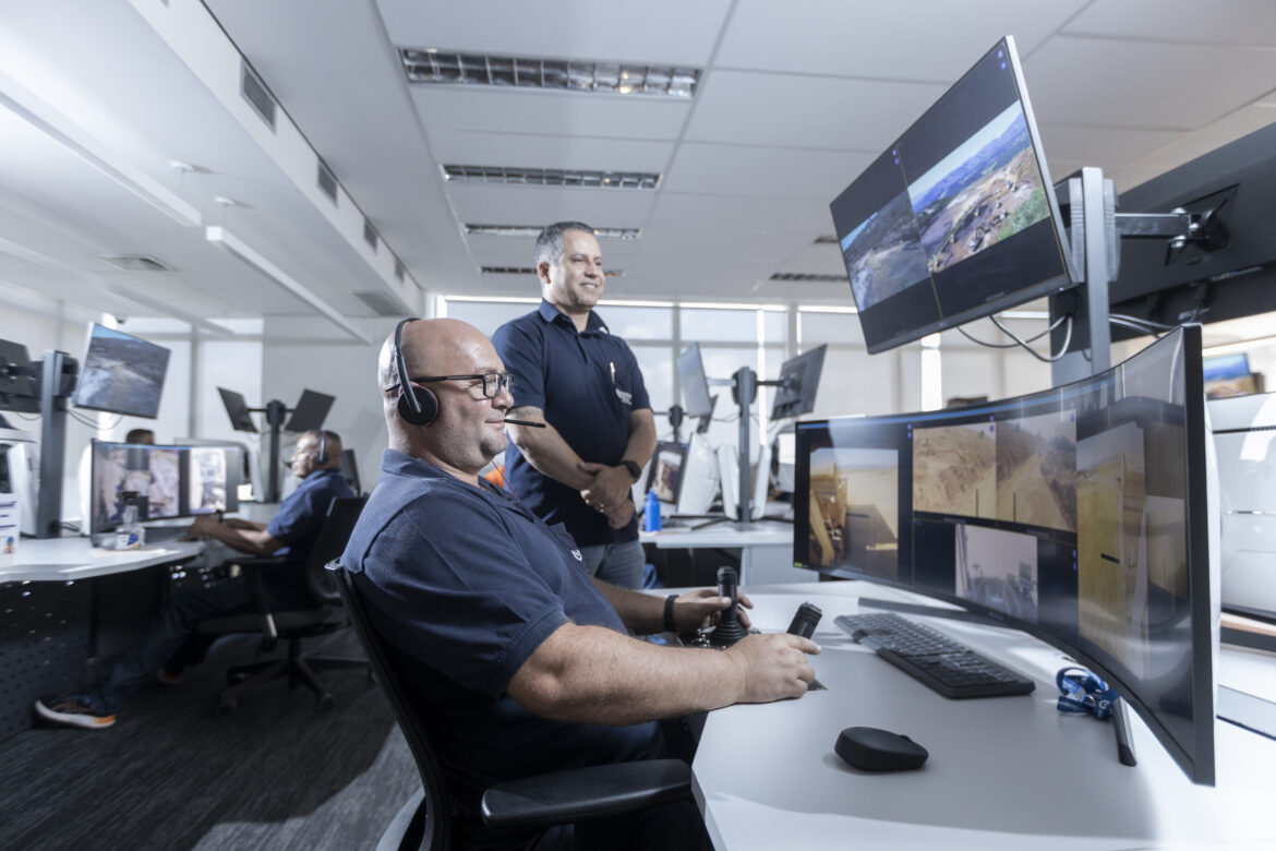 Operação remota de equipamentos amplia segurançae antecipa prazos na descaracterização de barragens