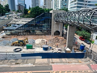 Trem do monotrilho realiza testes na Linha 17-Ouro