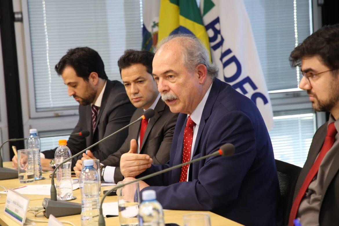 BNDES cria pacote de soluções para financiamento de grandes projetos de infraestrutura