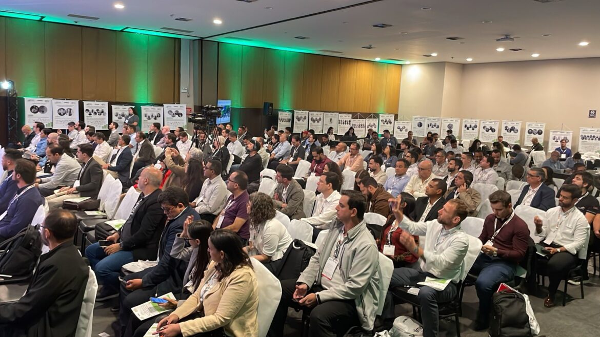 Com Zema e mais de 700 pessoas, revista Minérios entrega 27º Prêmio de Excelência e anuncia Prêmio Mina Sustentável para outubro