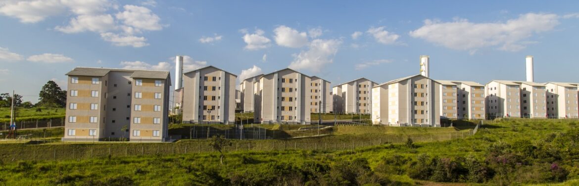 Mercado imobiliário mantém estabilidade nas vendas e registra redução na oferta no 2º trimestre de 2025