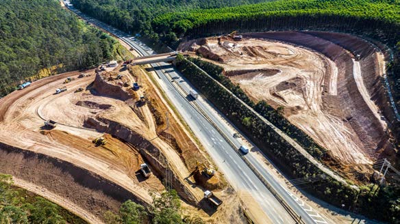 Alta disponibilidade de máquinas novas atende projetos de infraestrutura