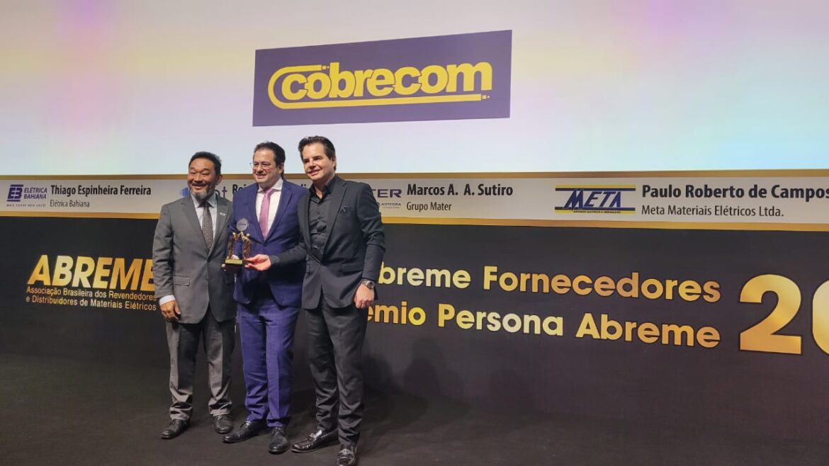 COBRECOM conquista prêmio inédito de fornecedor do ano (Abreme 2025) e reforça liderança em fios e cabos
