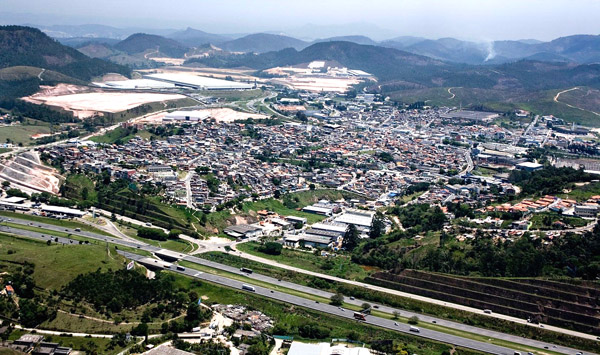 Engenharia com Geossintéticos: Cajamar recebe uma das maiores contenções da América Latina