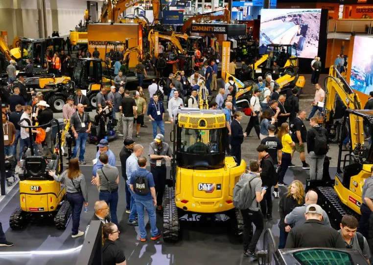 Conexpo 2026: Caterpillar aposta em soluções para aumentar ciclo devida de seus motores