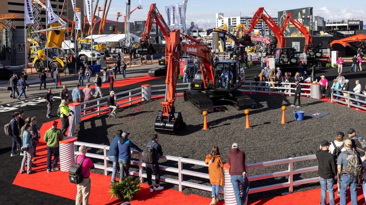 Conexpo 2026: Link-Belt mostra nova geração de escavadeiras