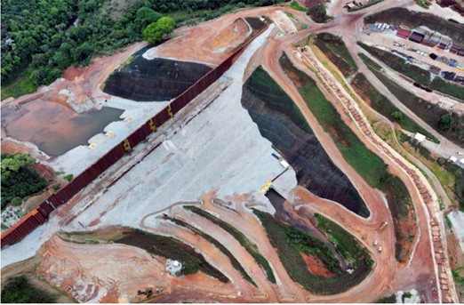 Barragem de Serra Azul: Com estrutura de contenção a jusante, frota de operação remota pode concluir descaracterização até 2032