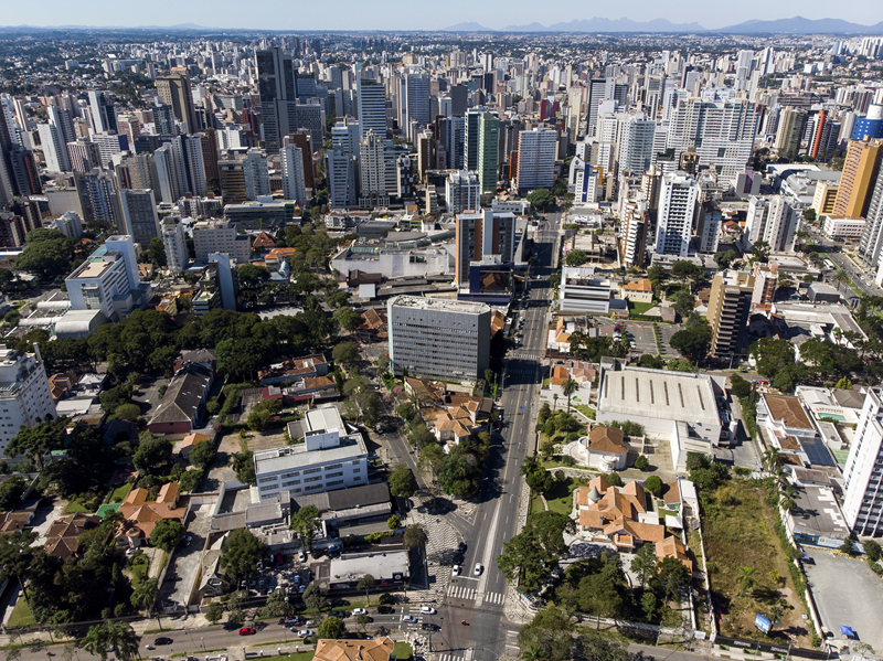 BNDES e Prefeitura de Curitiba planejam PPP de R$ 1,2 bi para fiação subterrânea