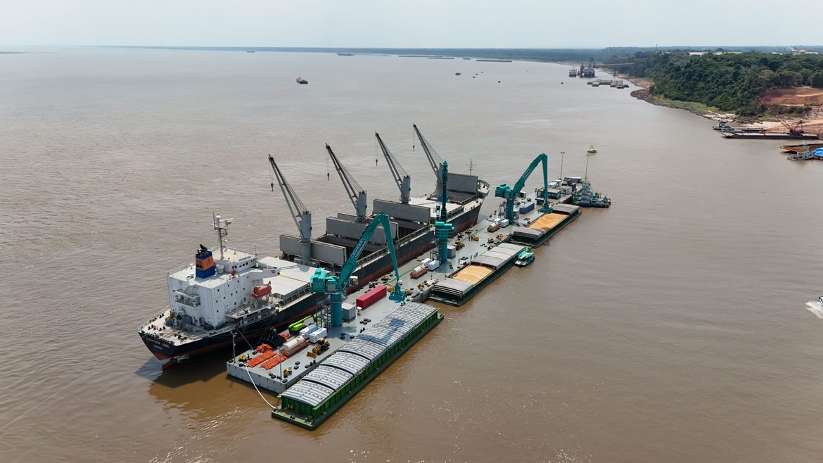 Super Terminais realiza primeira operação do Super Porto Verde em Itacoatiara